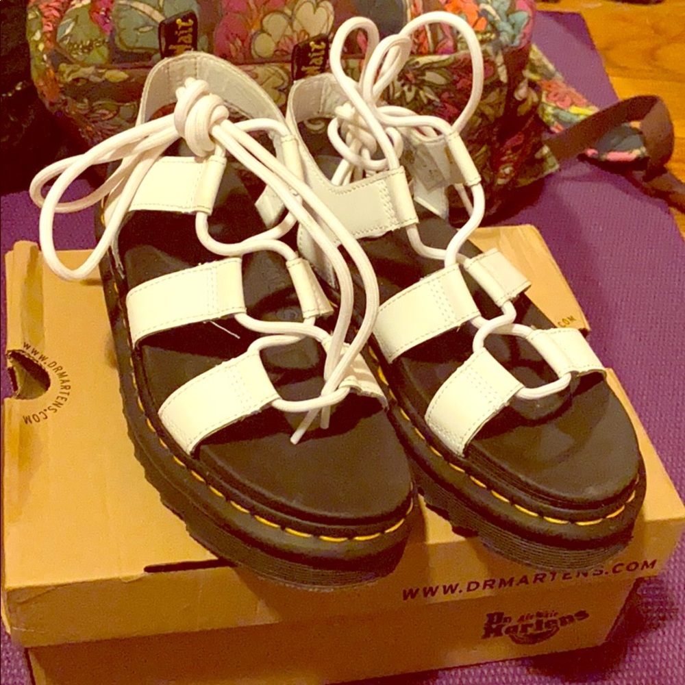 Dr martens sandals Nartilla